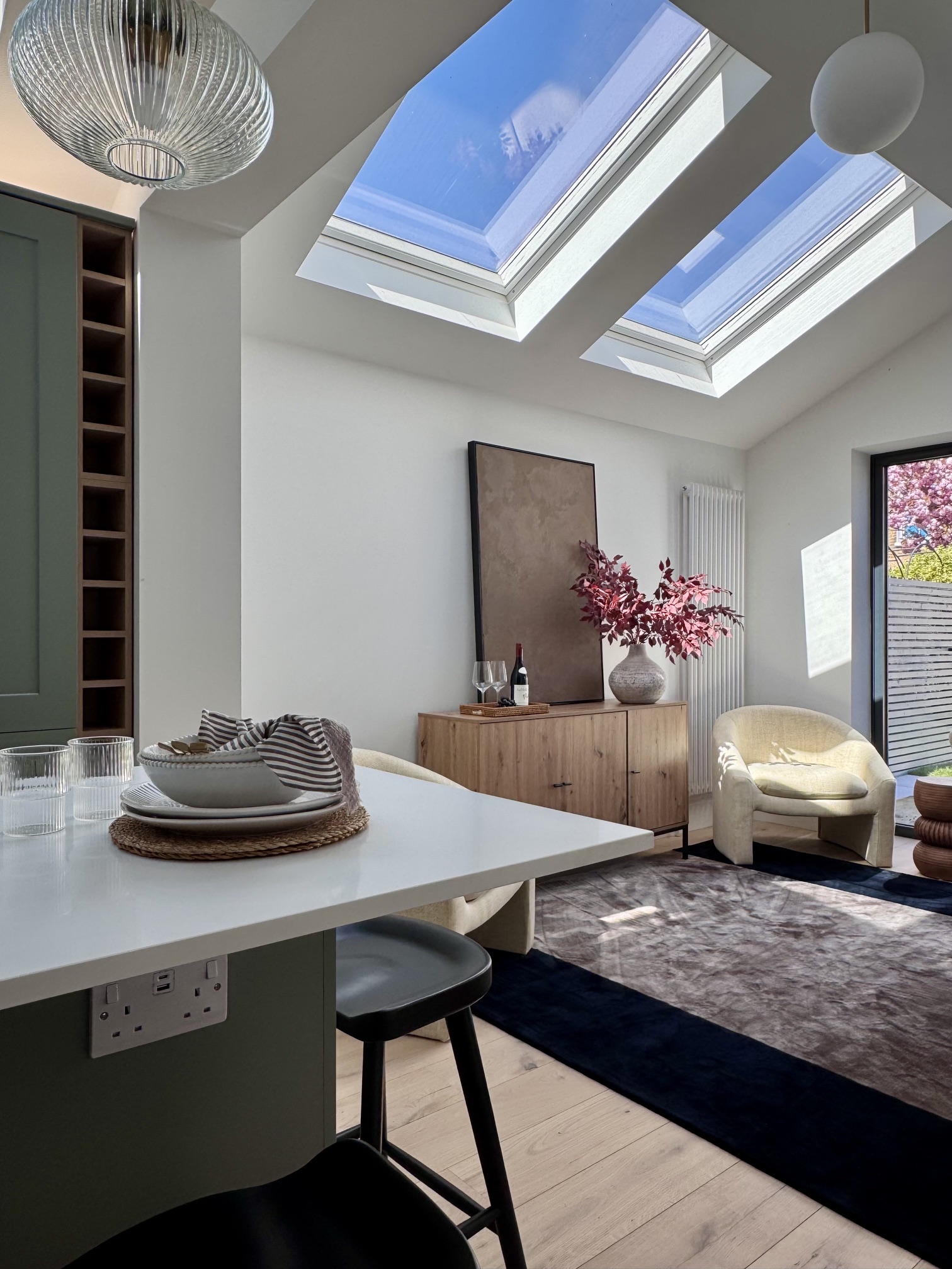 TW7 Isleworth flip project