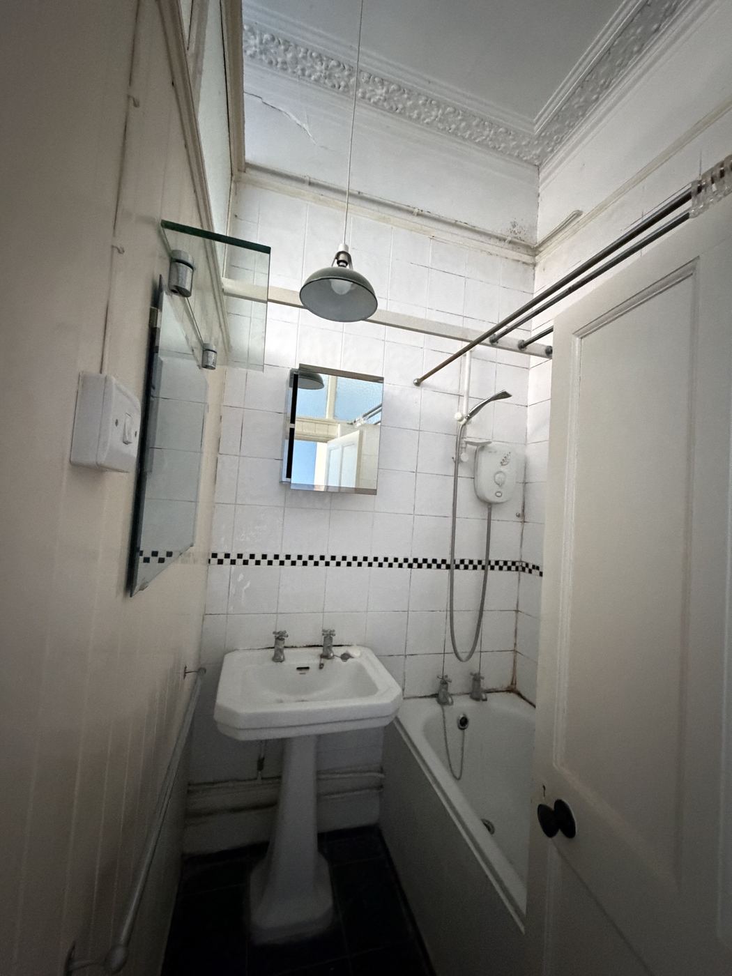 Barons bathroom before